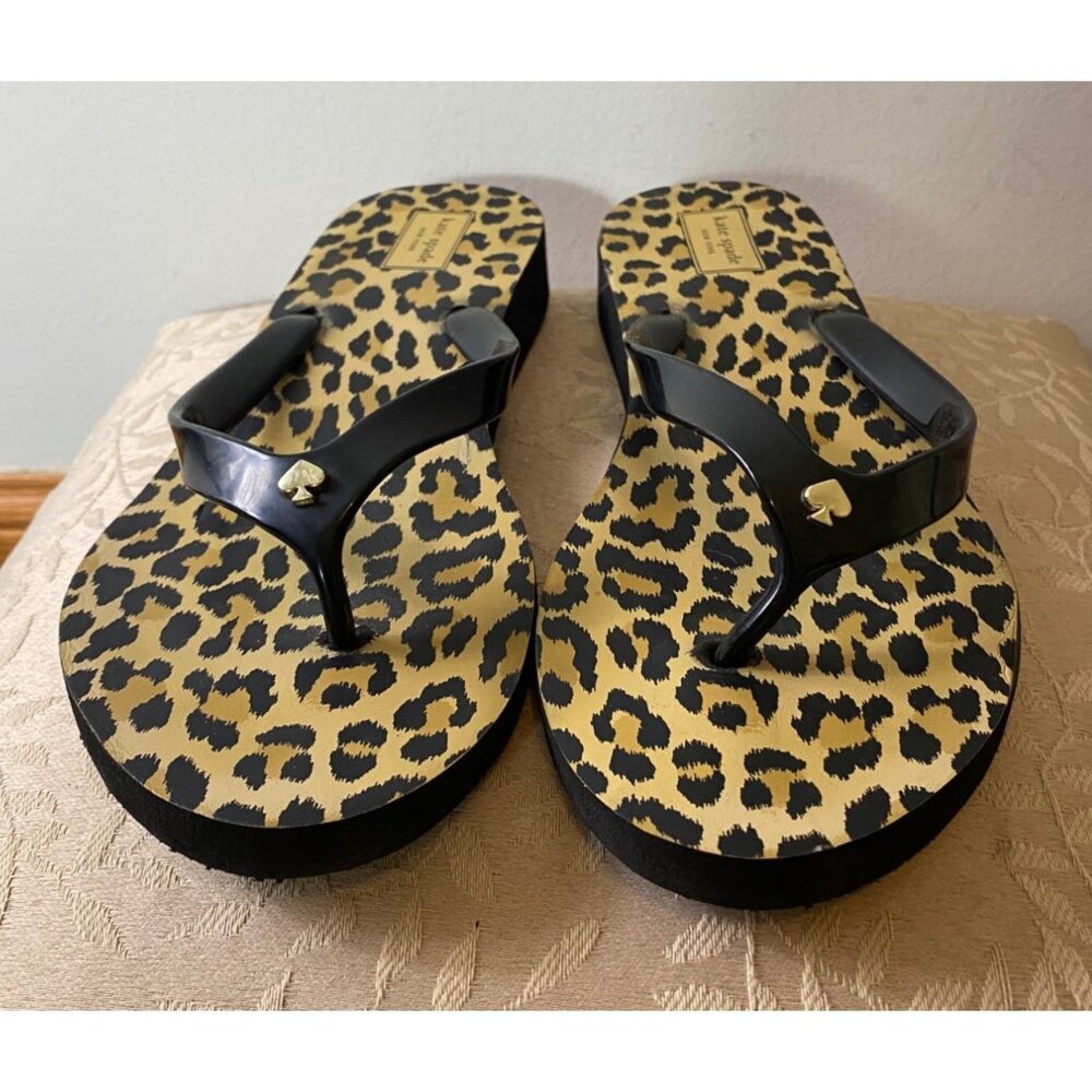 Kate Spade New York Leopard Print Flip Flops Black Straps & Heart Accent Size 11 - Picture 2 of 9